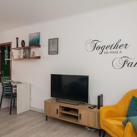 Family Friendly Azorean Apartment Ponta Delgada Dış mekan fotoğraf