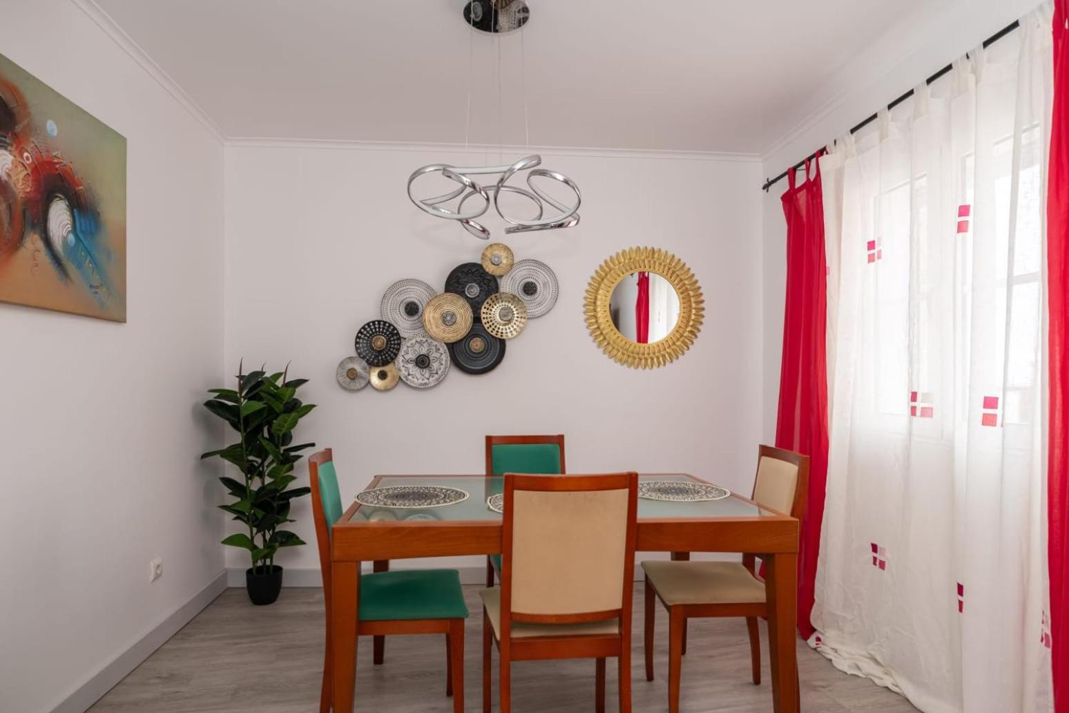 Family Friendly Azorean Apartment Ponta Delgada Dış mekan fotoğraf